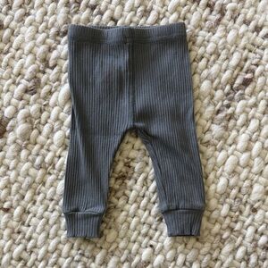 Quincy Mae Ribbed Gray Kids Bottoms